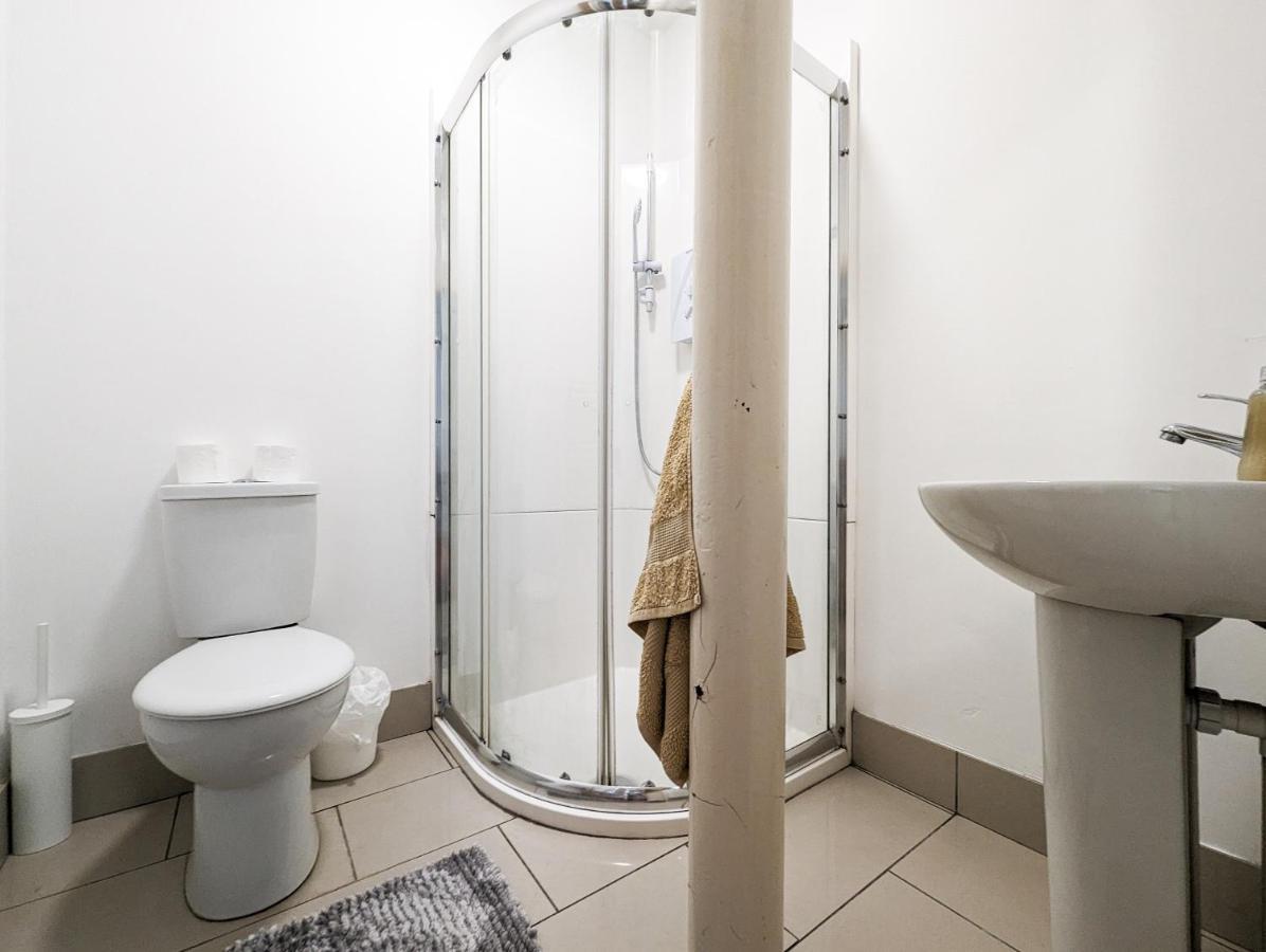 Cozy Central Apartments - With Private Kitchens & Bathrooms Πόρτσμουθ Εξωτερικό φωτογραφία